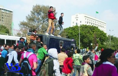 القاهرة: عناصر الأمن المركزي ينظمون وقفة احتجاجية مطالبين بلقاء مرسي