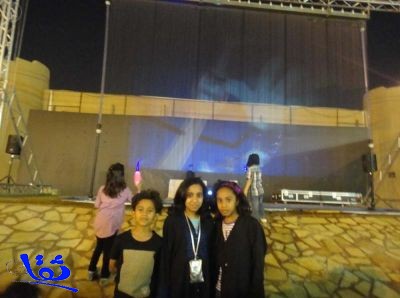 الشاشة المائية تخطف أنظار الصغار في مهرجان ربيع الرياض 