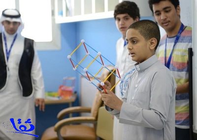 برنامج "أكتشف العلمي" بينبع يستكشف قدرات 400 طالب وطالبة ويؤهل مائتي معلم ومعلمة في مساري العلوم والرياضيات
