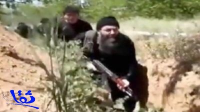 الشيخ أحمد الأسير يقاتل بجنب صفوف الجيش الحر بسوريا