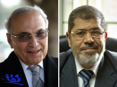 لجنة الانتخابات تنظر الثلاثاء طعن شفيق في رئاسة مرسي