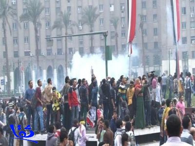 مظاهرات بمصر والأمن يغلق ميدان التحرير 