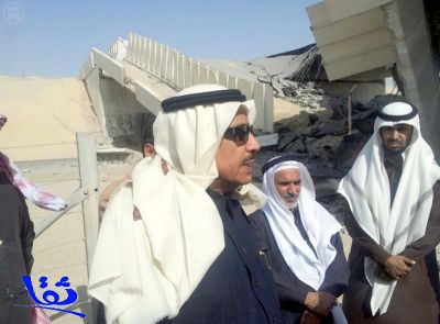 وزير النقل يقف على جسر الإبل المنهار على طريق الدمام الرياض