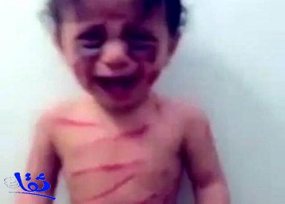 حقوق الإنسان : طفل "مقطع التعنيف" كويتي وما يظهر عليه مكياج وليس حقيقياً