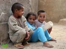 تعليق الاحتفال بيوم «أطفال الشوارع» اعتراضاً على سوء معاملتهم