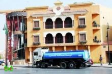 «قلب الرياض» يشكو نقص المياه منذ شهر... وسعر الصهريج 250 ريالاً