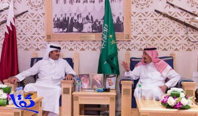 خادم الحرمين يبحث مع أمير دولة قطر مستجدات الأحداث في المنطقة
