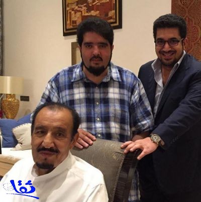  أحدث صورة لخادم الحرمين من المغرب مع نواف بن فيصل وعبدالعزيز بن فهد 