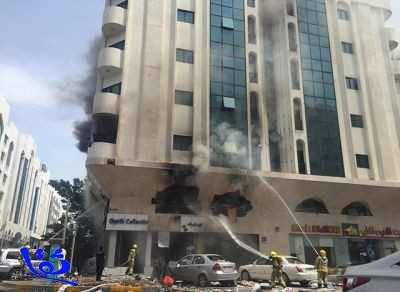 إصابة 15 بحريق مبنى سكني في أبوظبي