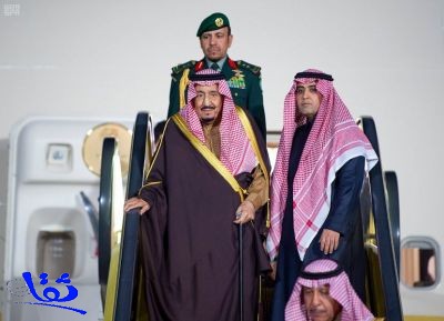 خادم الحرمين الشريفين يصل الرياض