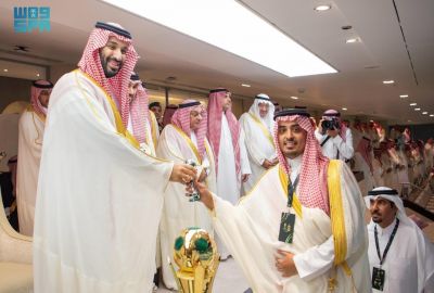 سمو ولي العهد يتوج فريق الاتحاد بكأس خادم الحرمين الشريفين للموسم الرياضي الحالي