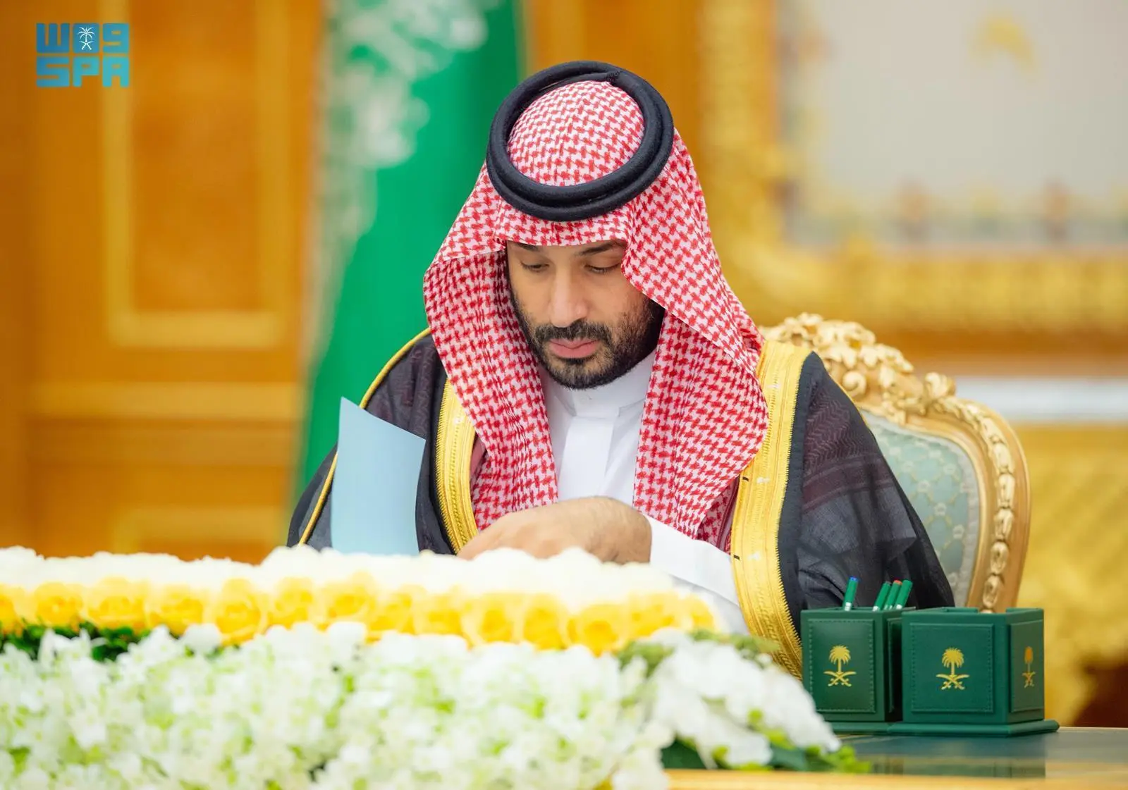 مجلس الوزراء يوافق على الإستراتيجية الوطنية لاستدامة البحر الأحمر، وكذلك يوافق على قواعد تحديد درجات إركاب الموظفين والعاملين في الأجهزة العامة