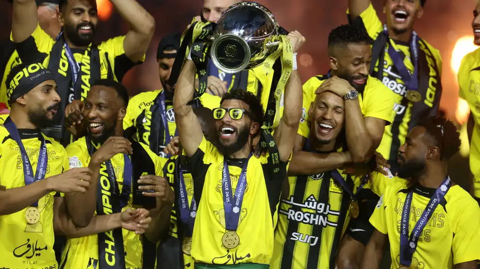 الاتحاد يحسم الجدل حول مستقبل عبد الرحمن العبود