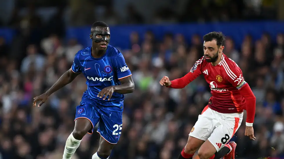مانشستر يونايتد يلتقي تشيلسي في الدوري الإنجليزي غدا