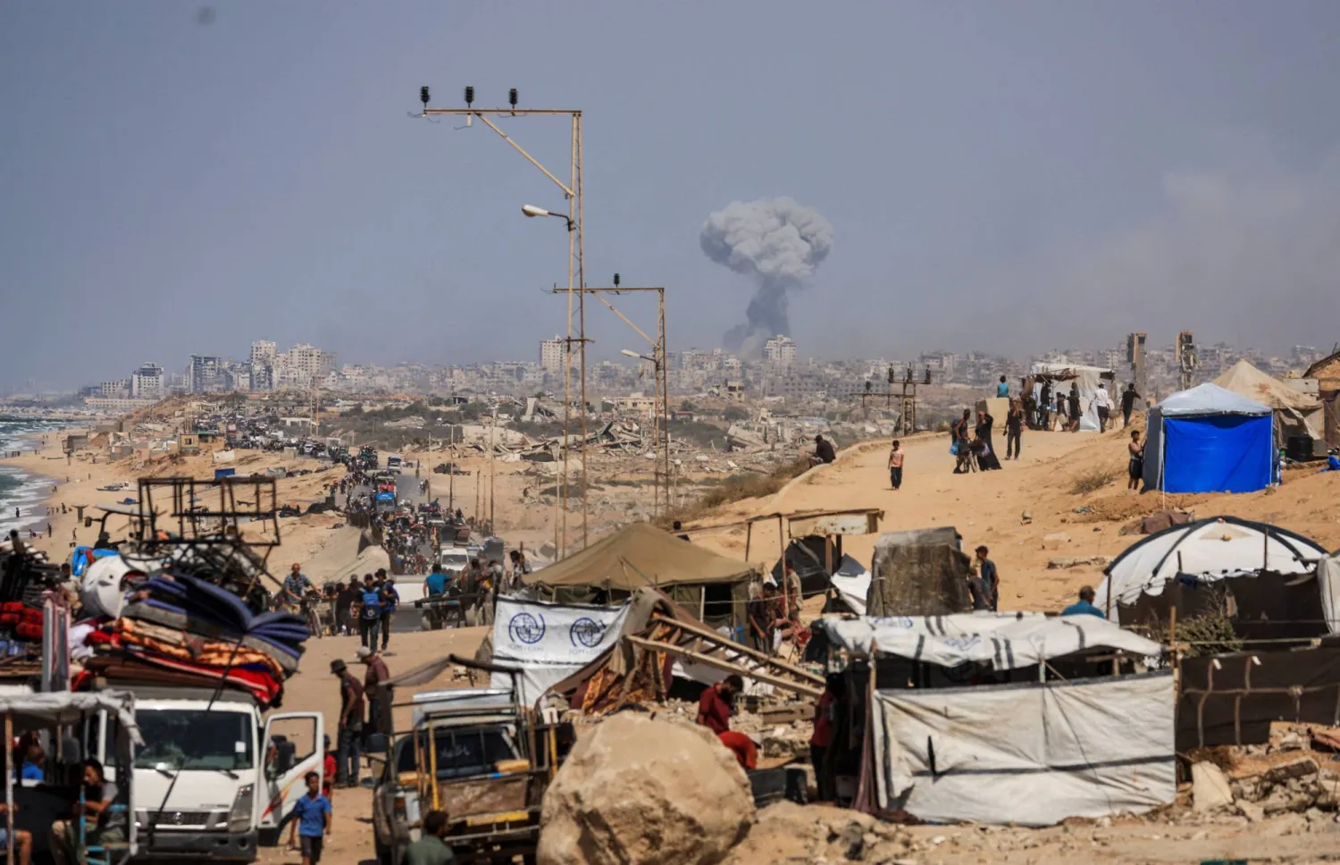 خروج مستشفيين في غزة عن الخدمة مع تصاعد عدوان الاحتلال على المدينة