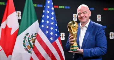 "فيفا" يدرس زيادة منتخبات كأس العالم 2030 إلى 64