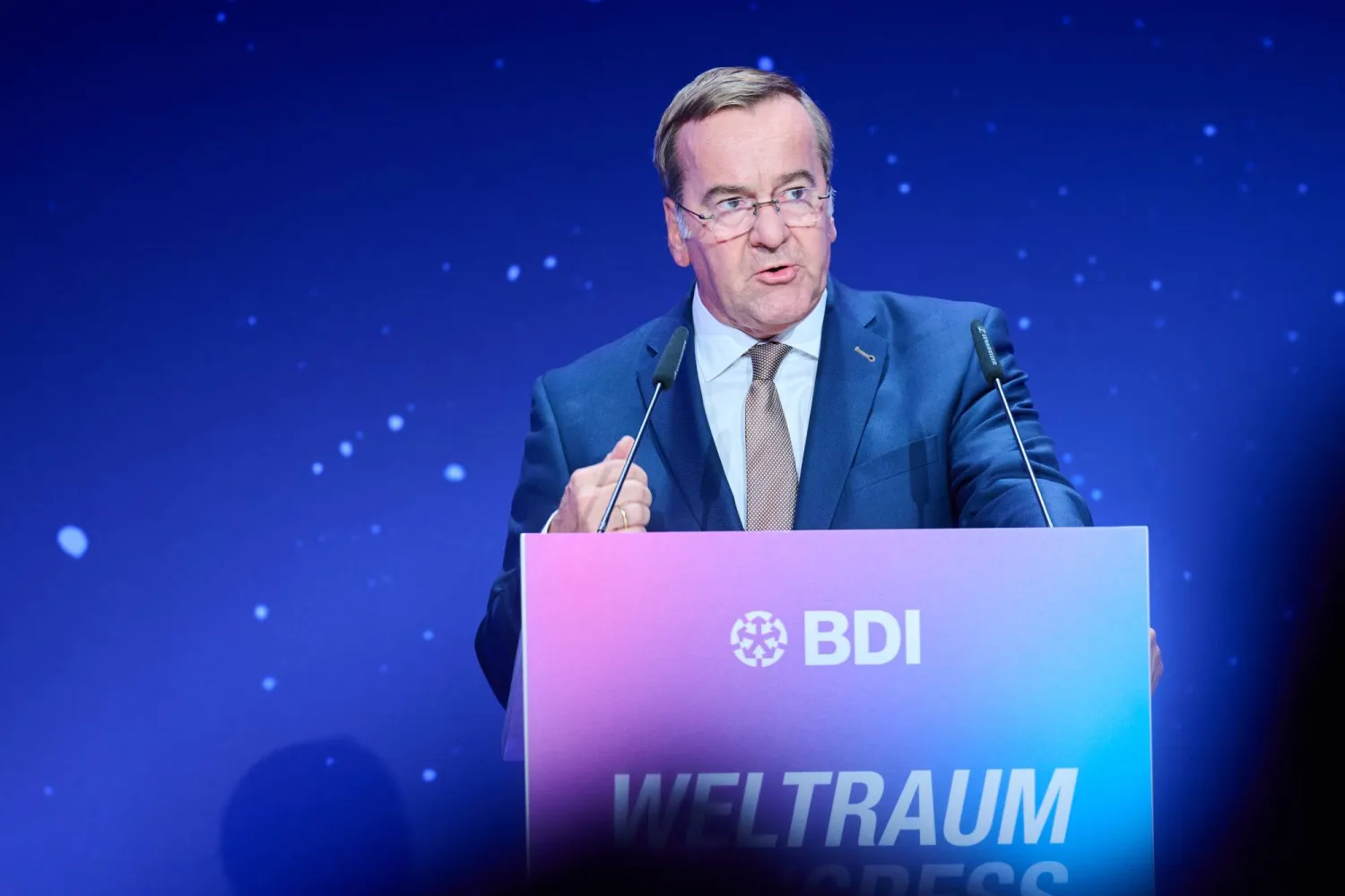 ألمانيا تطلق برنامجا دفاعيا فضائيا بقيمة 35 مليار يورو