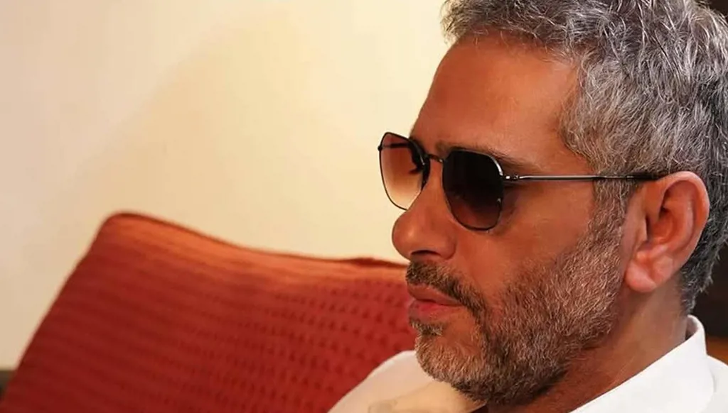 فضل شاكر يسلّم نفسه لاستخبارات الجيش اللبناني