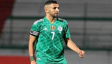 رياض محرز: مونديال 2026 سيكون الأخير لي.. ولست رونالدو رياض محرز: مونديال 2026 سيكون الأخير لي.. ولست رونالدو