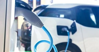 نظام جديد يتنبأ بقدرة البطاريات على إكمال الرحلات بدقة عالية