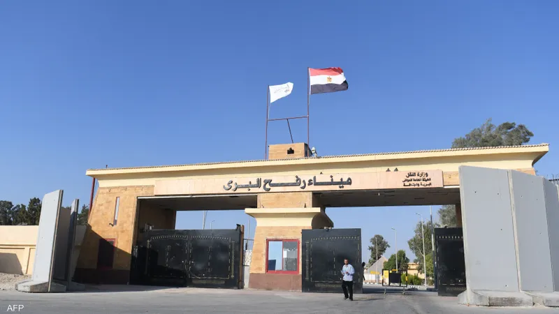 إسرائيل تعلن استمرار إغلاق معبر رفح "حتى إشعار آخر" إسرائيل تعلن استمرار إغلاق معبر رفح "حتى إشعار آخر"
