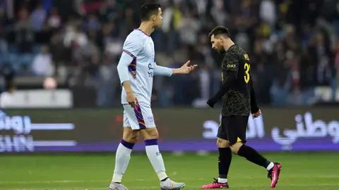 دراسة: كريستيانو رونالدو أكثر حسمًا وتأثيرًا في ريال مدريد من ميسي في برشلونة