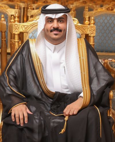 الدكتور راكان يدخل القفص الذهبي