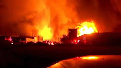 الأرجنتين.. انفجار مصنع أسمدة يصيب أكثر من 20 شخصا