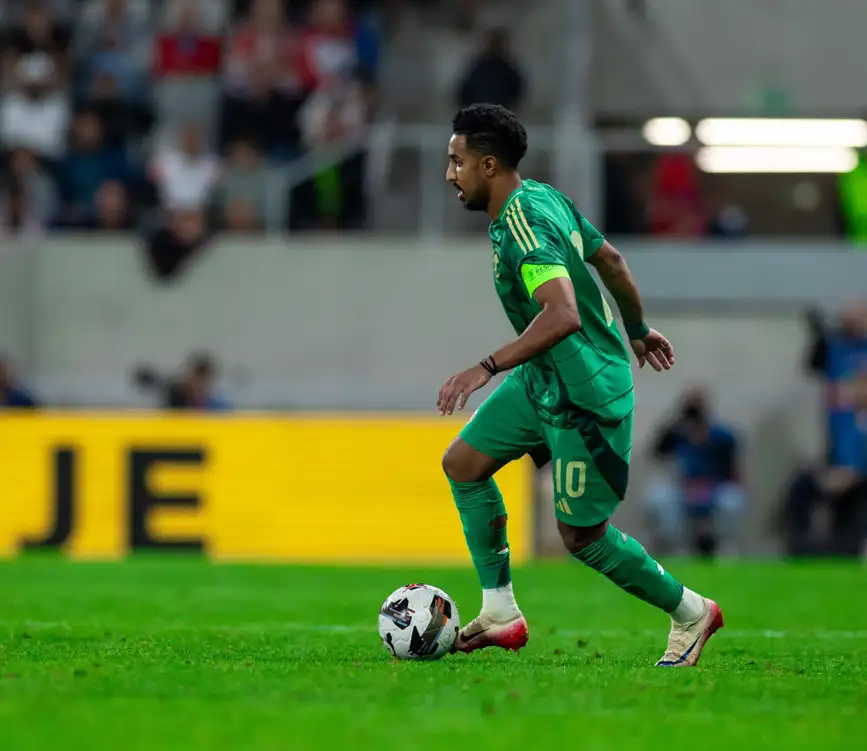 سالم الدوسري.. قائد الأخضر يكتب فصلاً جديداً من المجد في الكرة السعودية