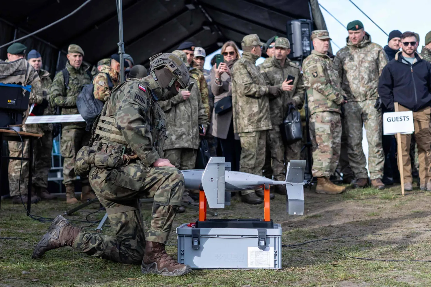 رومانيا ترسل مقاتلات لمراقبة الأجواء بعد توغل مسيّرة