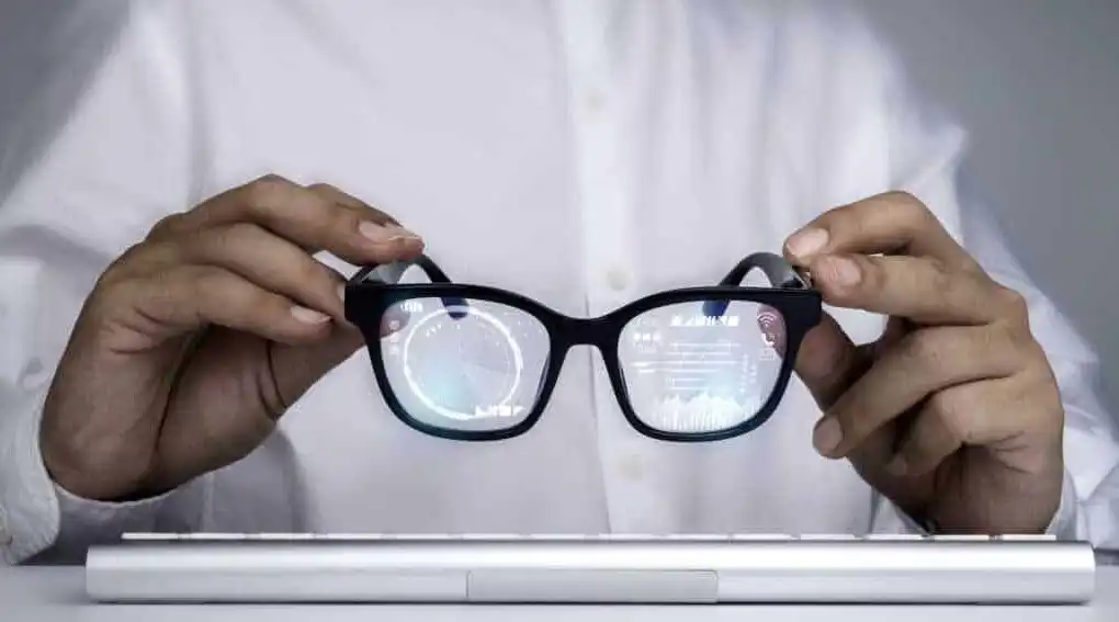 سامسونج تستعد لدخول سباق النظارات الذكية مع جهاز Galaxy Glasses المرتقب