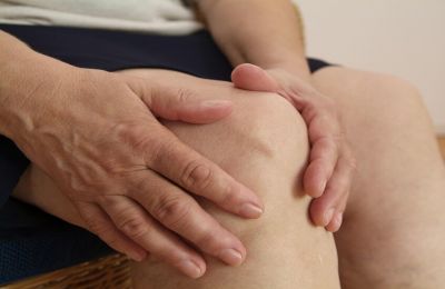 ما سبب طقطقة المفاصل؟