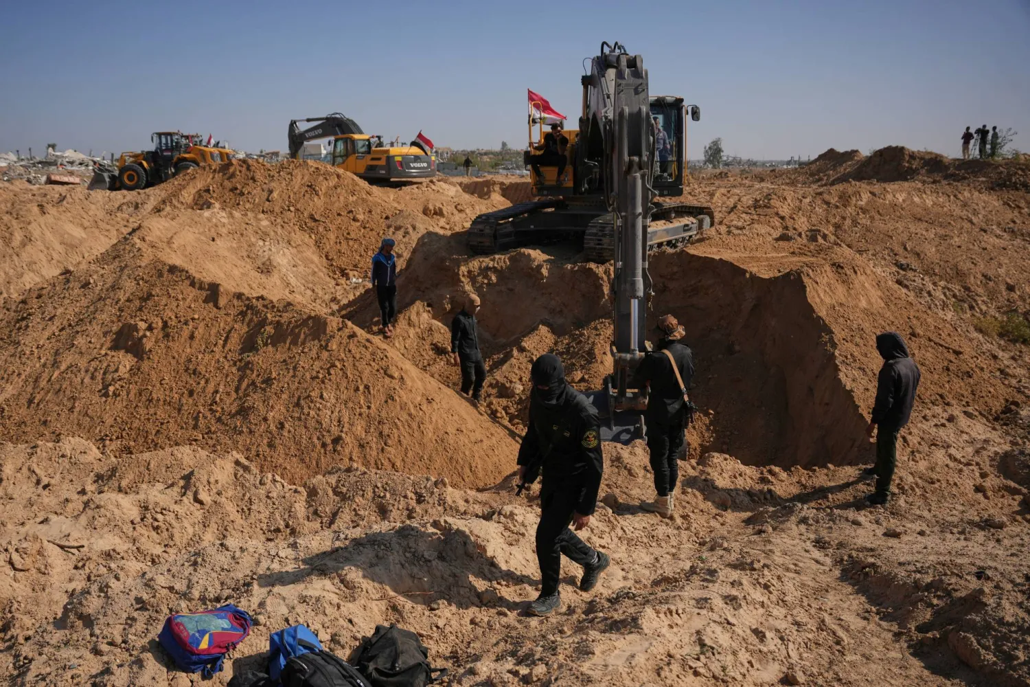 إسرائيل تعتبر تأخير «الجهاد» تسليم جثة رهينة «انتهاكاً» لاتفاق وقف النار إسرائيل تعتبر تأخير «الجهاد» تسليم جثة رهينة «انتهاكاً» لاتفاق وقف النار