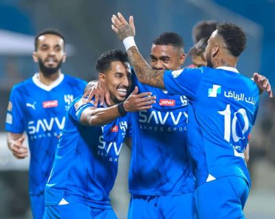 الهلال يفترس الفتح.. ويعبر لنصف نهائي الكأس