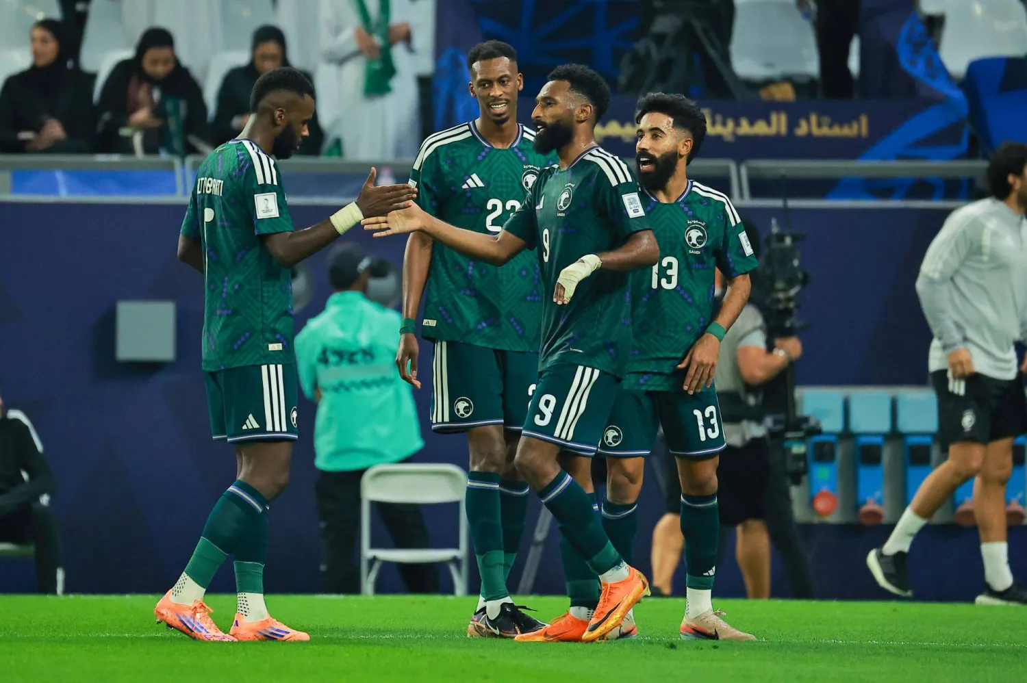 كأس العرب: السعودية تستهل مشوارها بفوز مثير على عُمان