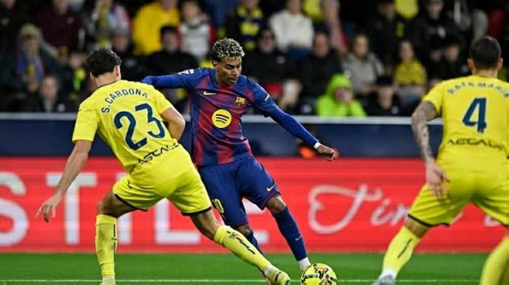 برشلونة يحقق فوزًا مستحقًا على فياريال بالدوري الإسباني