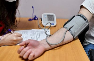 الطريقة الصحيحة لقياس مستوى ضغط الدم