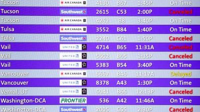 عاصفة ثلجية تربك السفر في أميركا وتُلغي ألف رحلة طيران
