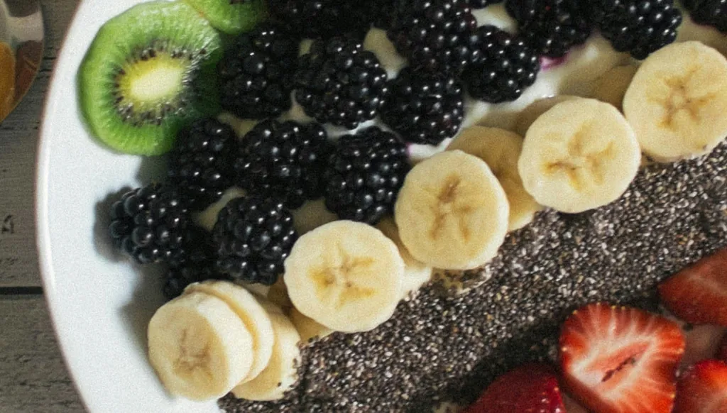 عادات غذائية صحية للدماغ بعد الـ 40... ابدأ بهذه الخطوات