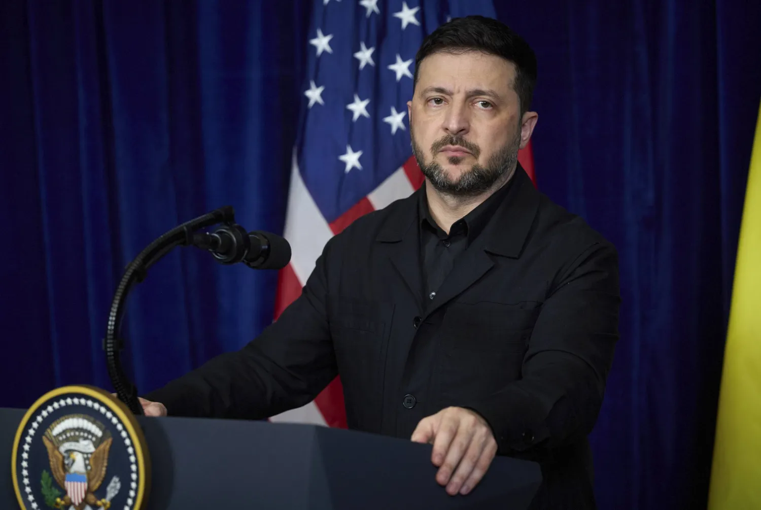 زيلينسكي يعلن عن اجتماع لدول «تحالف الراغبين» في 3 يناير بأوكرانيا
