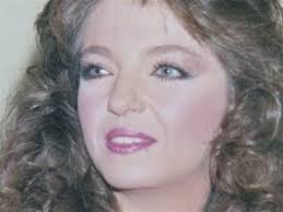 هدى رمزي: اعتزلت الفن نهائيًا ولن أعود… وما يحدث بالوسط لا يليق بنا كفنانين