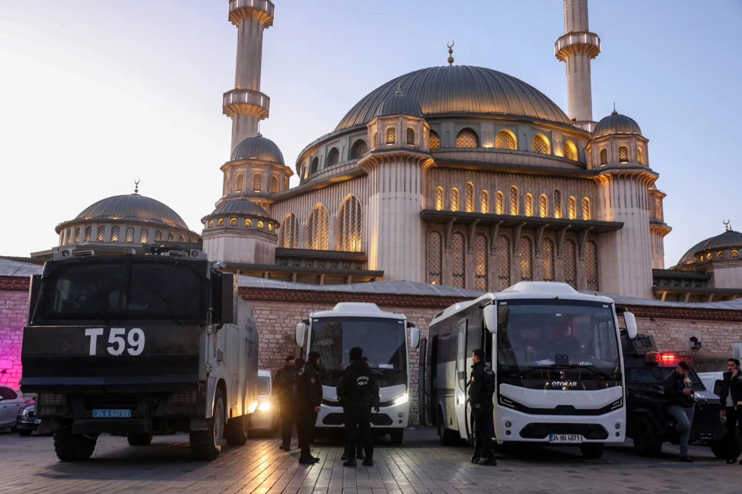 تركيا: اعتقال 125 شخصاً يشتبه بانتمائهم لـ«داعش» في 25 محافظة