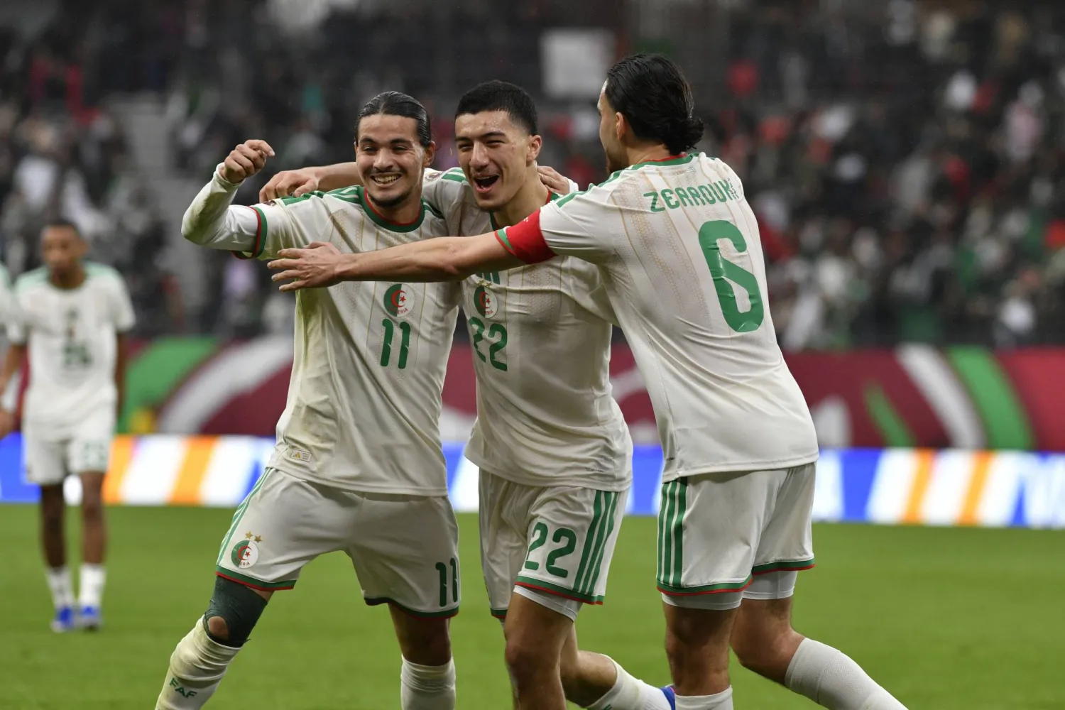 الجزائر تتصدر مجموعتها بفوزها على غينيا الاستوائية