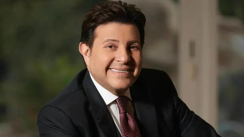 هاني شاكر ينفي امتلاكه مليار دولار