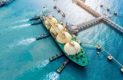 فنزويلا تعلن توقيع عقد لتسويق الغاز المسال