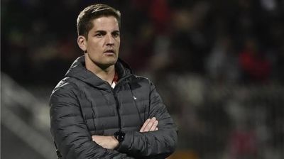 شات "جي بي تي" يطيح بمدرب إسبانيا السابق