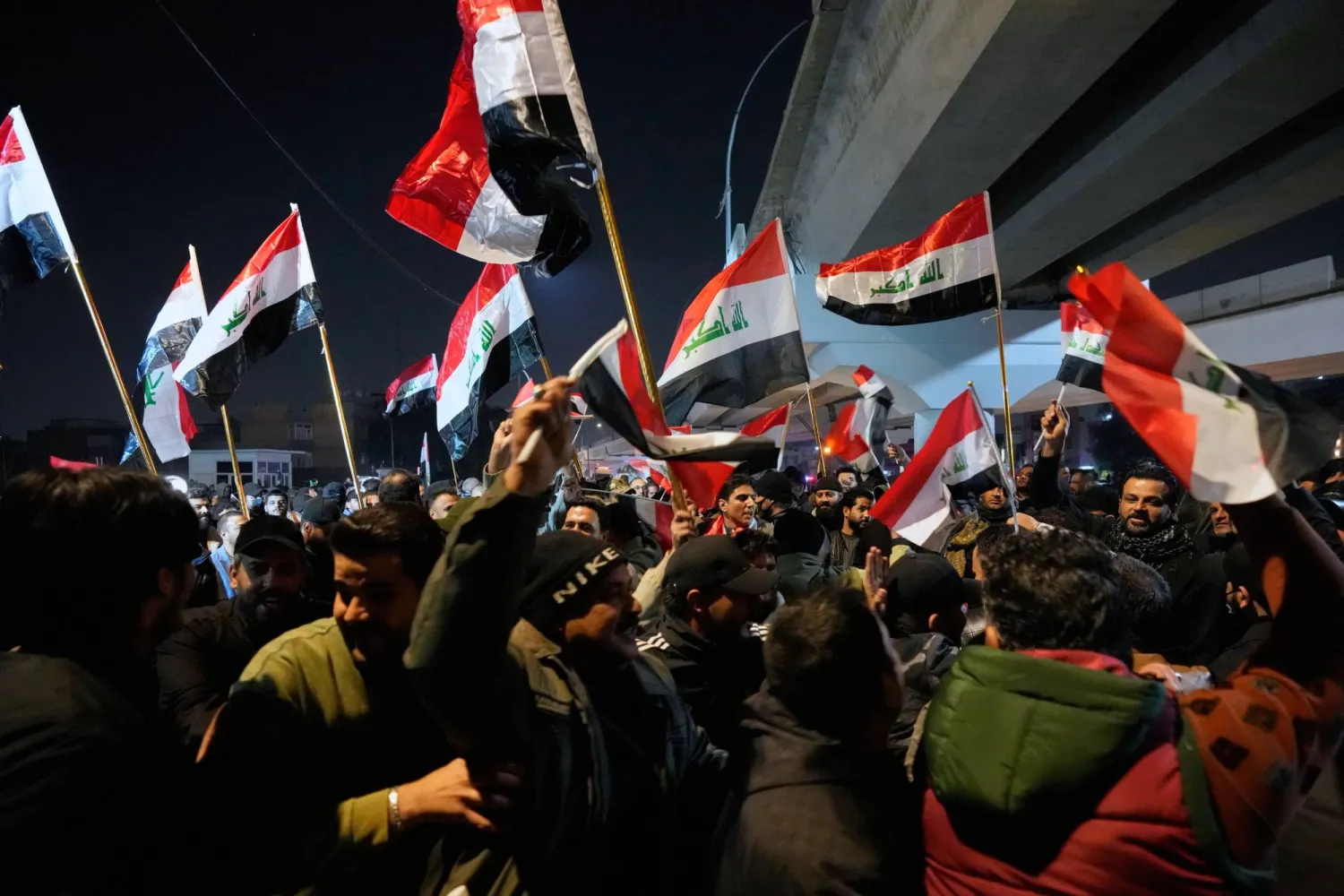 العراق يرفض التدخلات الخارجية ويؤكد تشكيل الحكومة شأنٌ سيادي