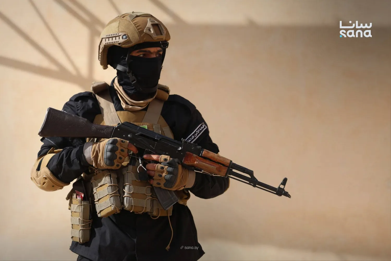 سوريا: تفكيك خلية إرهابية استهدفت منطقة المزّة ومطارها العسكري سوريا: تفكيك خلية إرهابية استهدفت منطقة المزّة ومطارها العسكري