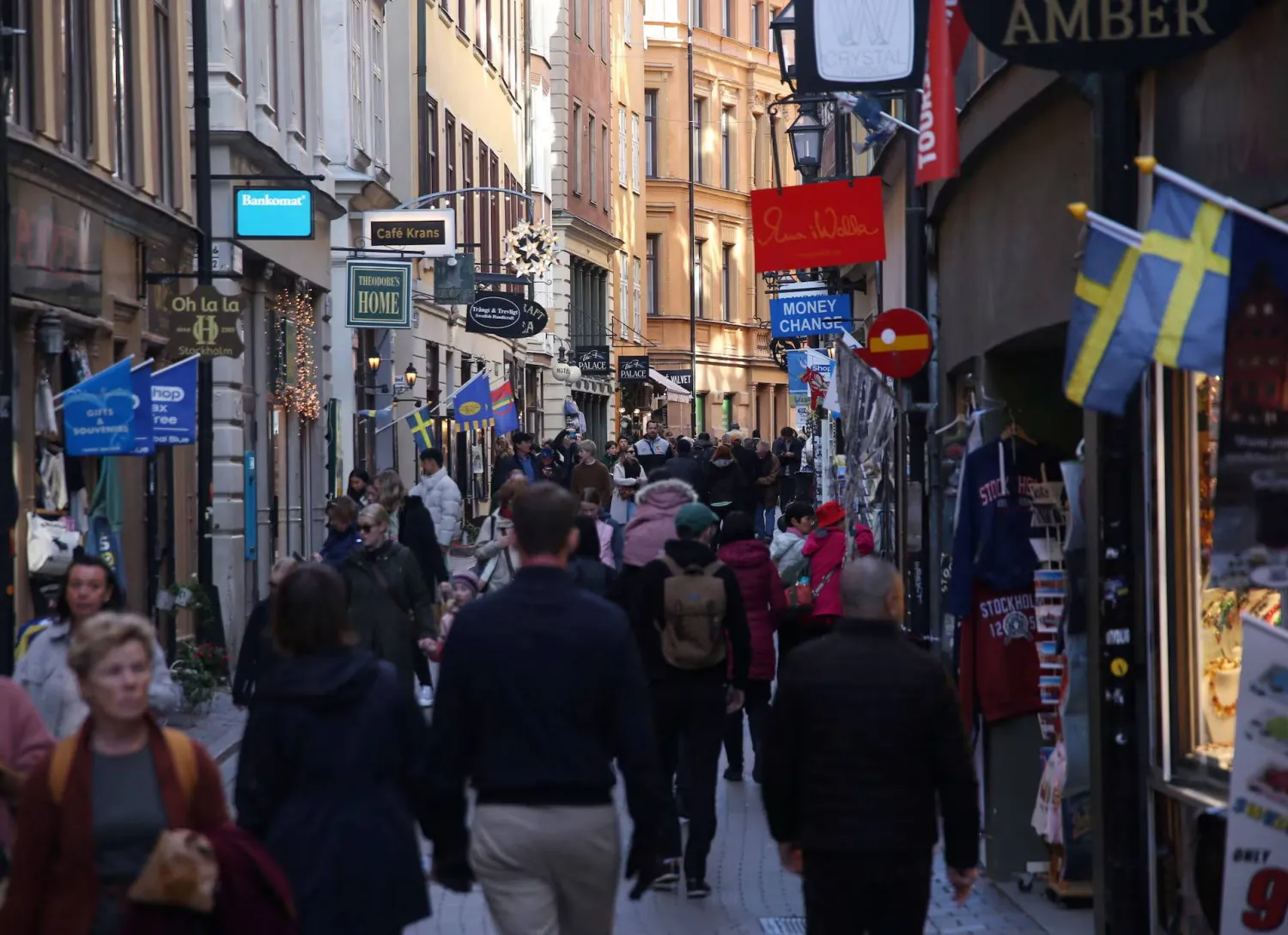 السويد تشدد قواعد الحصول على الجنسية