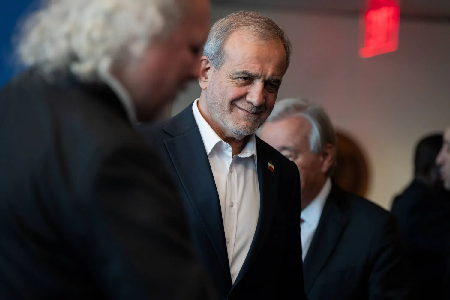 الرئيس الإيراني: «لن نستسلم للمطالب المفرطة» بشأن البرنامج النووي